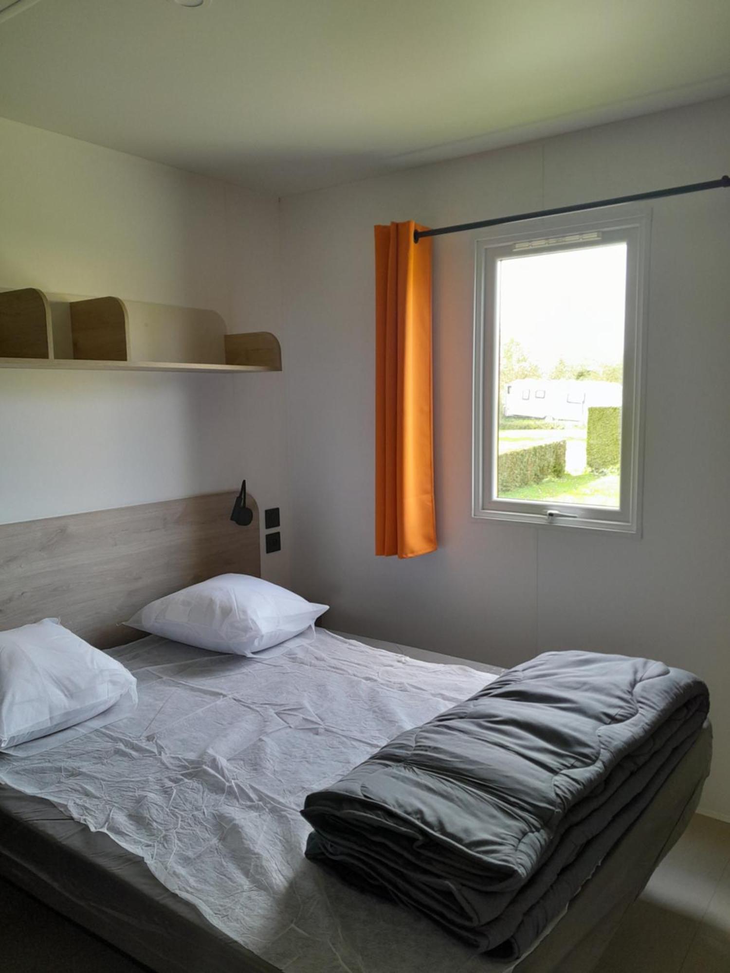 Camping Le Picard Tournieres Exterior photo